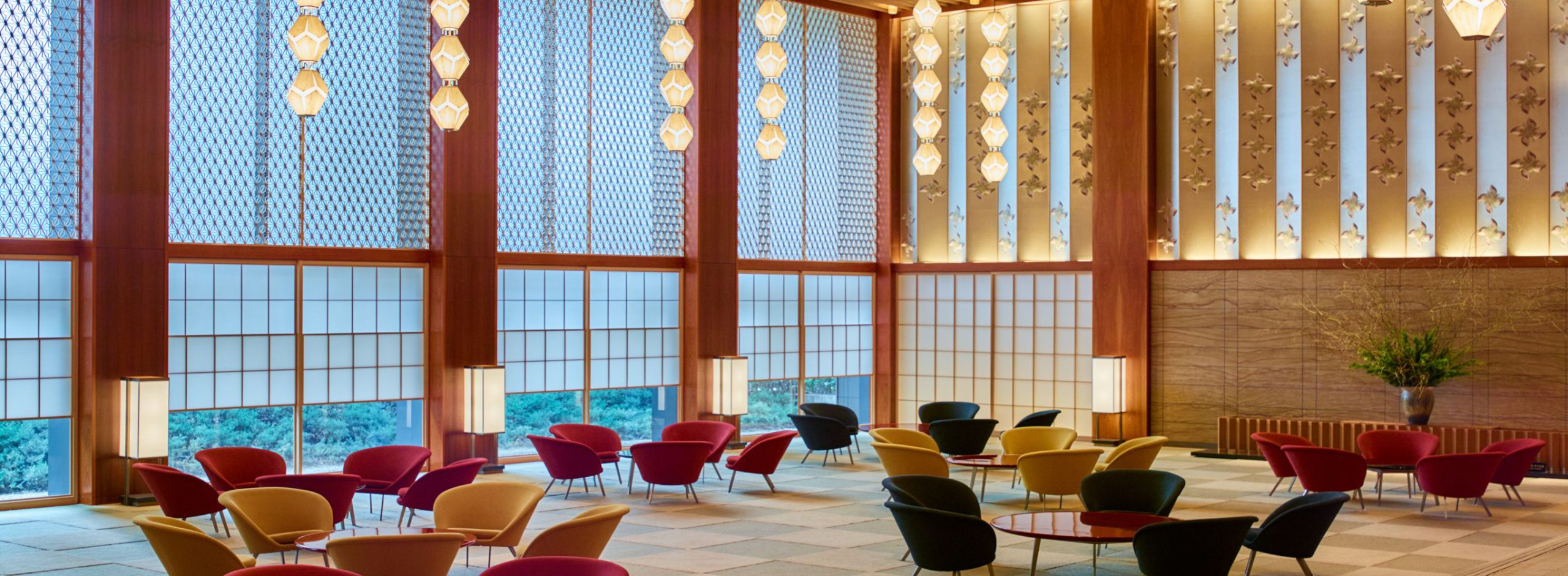 「ホテルオークラ東京」で愛された伝説のロビー空間を以前と変わらない印象で再構築 ――虎ノ門「The Okura Tokyo」