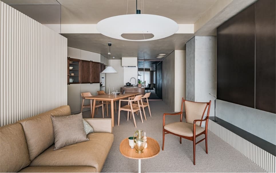 東急ドエルプレステージ代々木公園／マルニ木工 （リビタのリノベーション済みブランド事例）