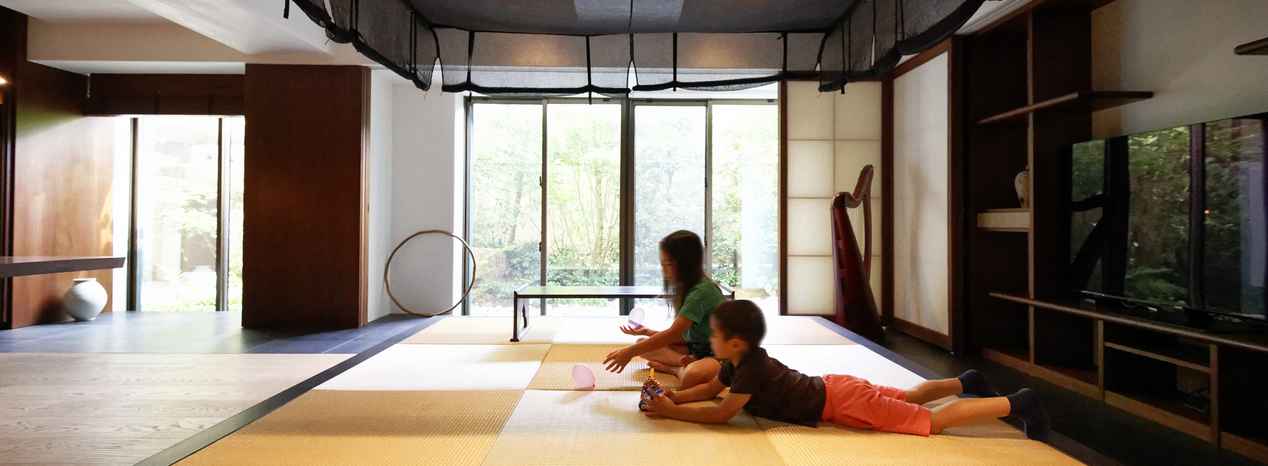 和モダンの空間と四季息づく庭、家族と共に成長する豊かな住まい