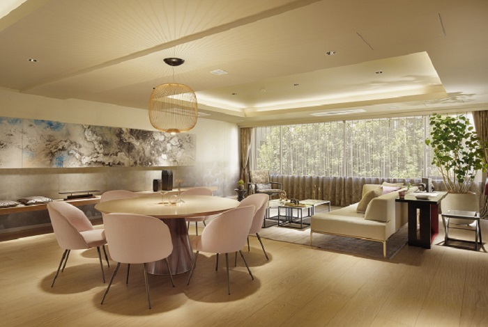 オパス有栖川　2階