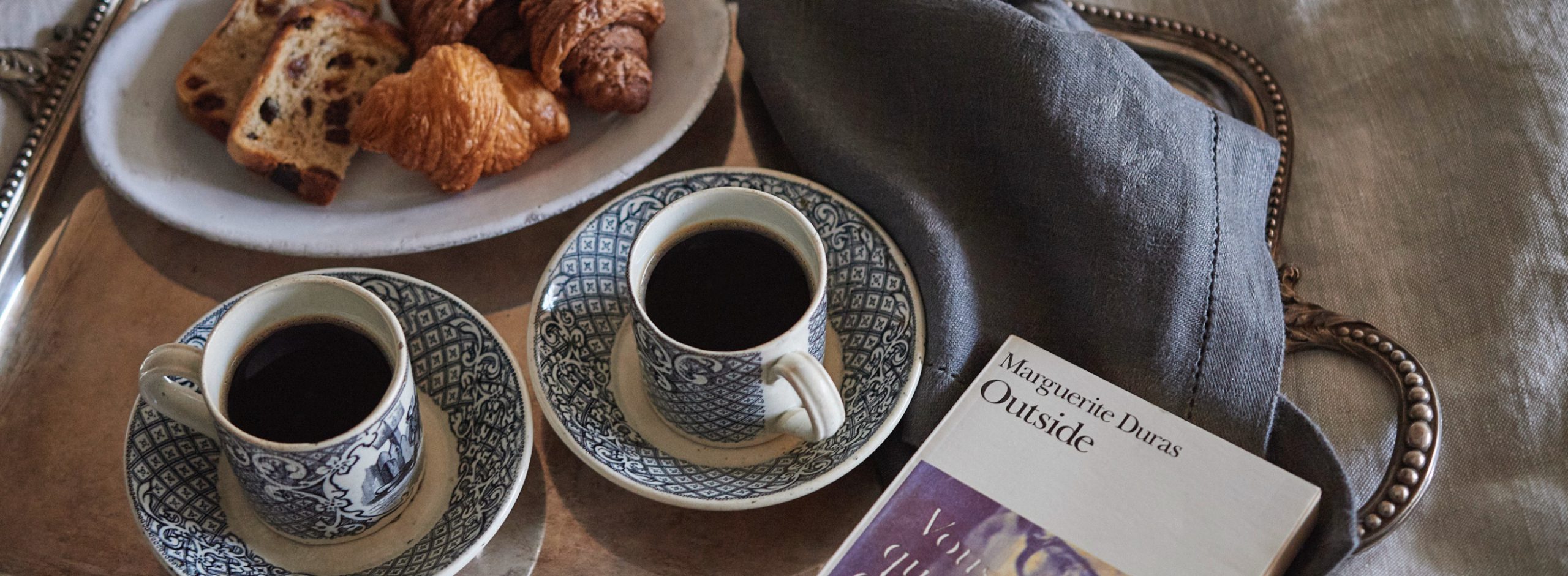 Grasse Matinée――日曜の朝、お気に入りの寝室で楽しむ優雅な朝食