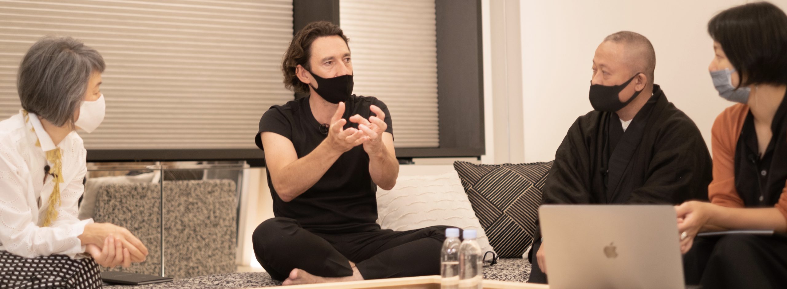 グエナエル・ニコラ氏トークイベント<br>「日々の暮らしを彩るもの」の言葉から