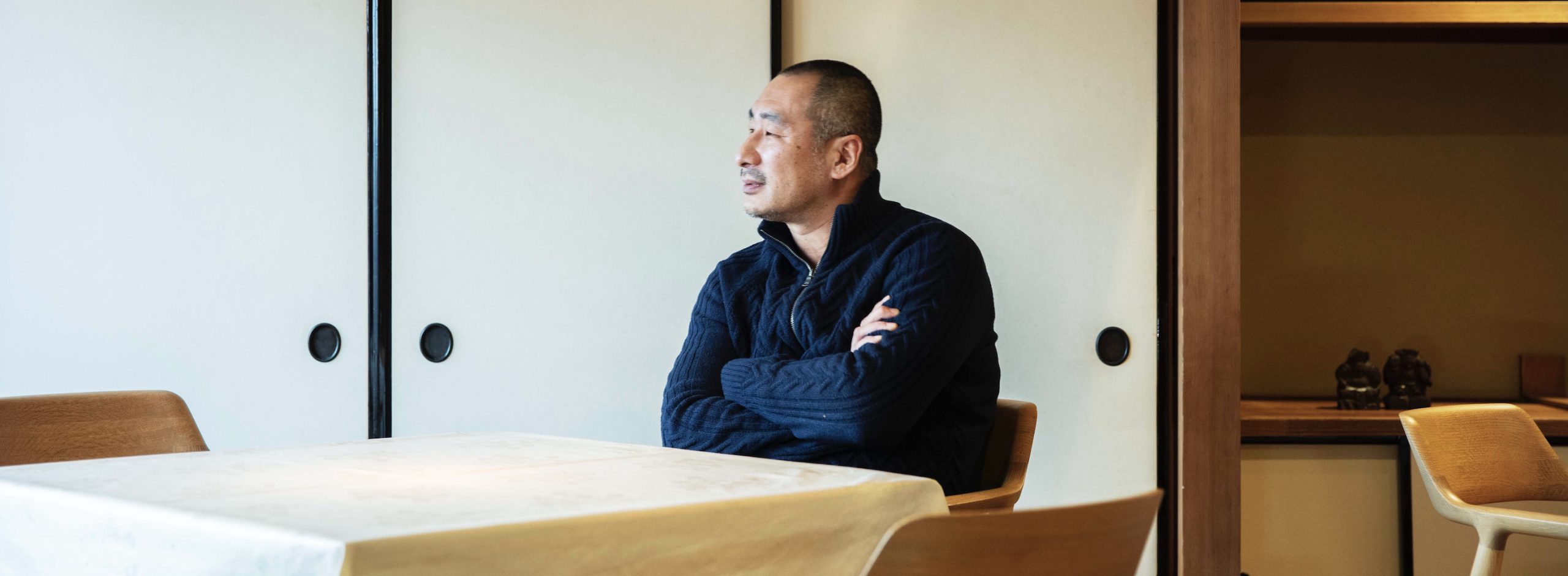 時代の変化を読みながら、本物の木の家具をつくり続ける「マルニ木工」