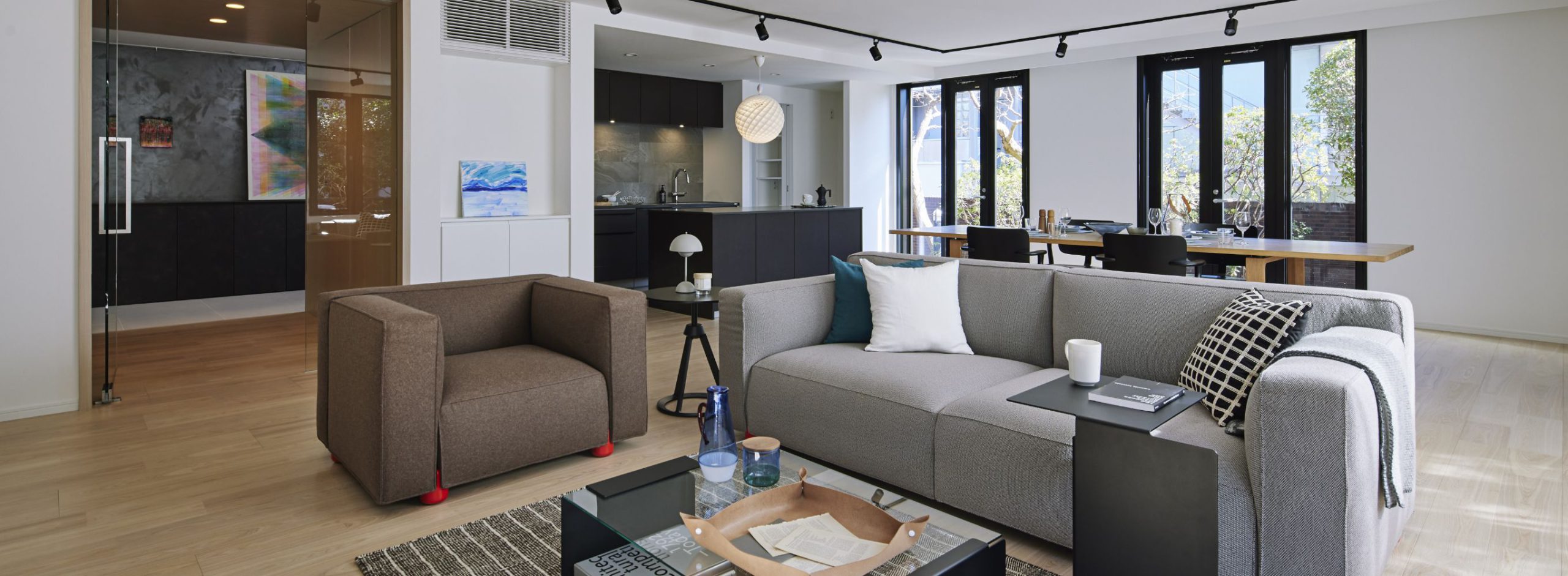 ストーリーのある家具と紡ぐ豊かな暮らし　第2回「住み手のキャラクターを映し出す、自由で軽やかな家具」