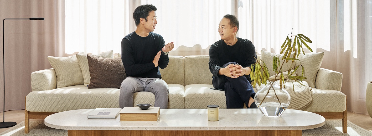 カリモク家具がつくる、 新しい世代のための木の家具