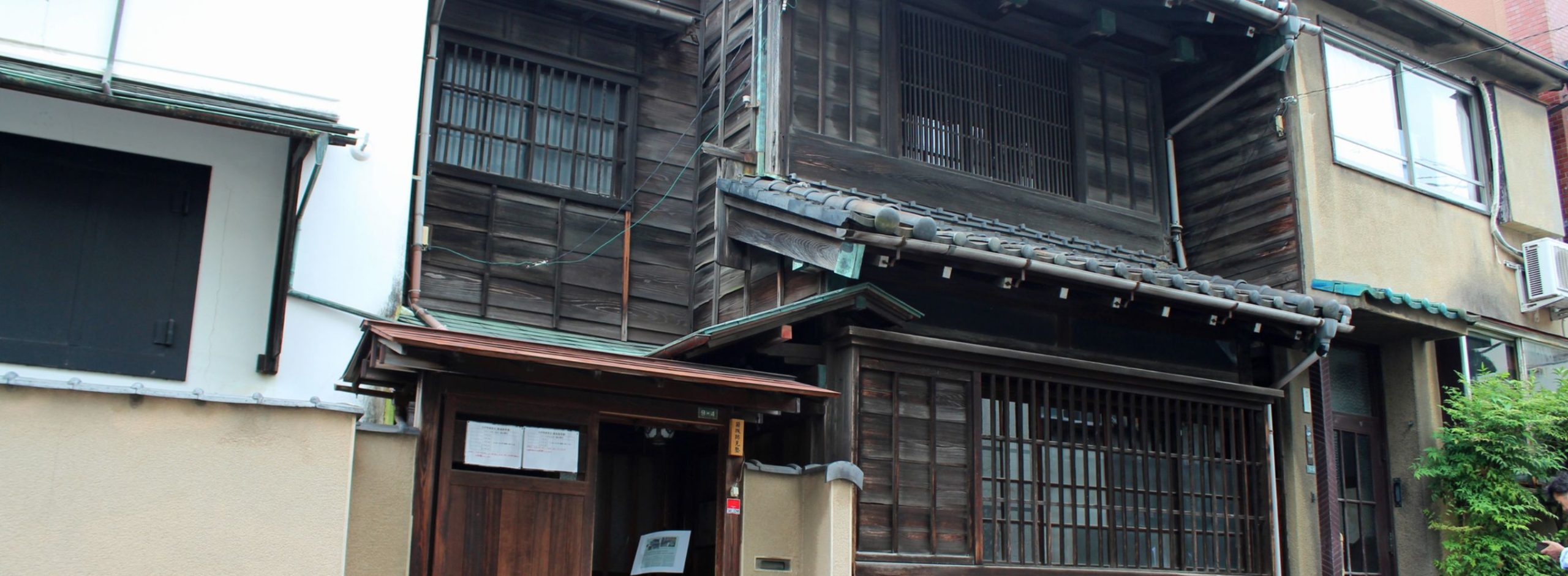 泉麻人が綴る、本郷「文学名所と菊坂のGパン屋」