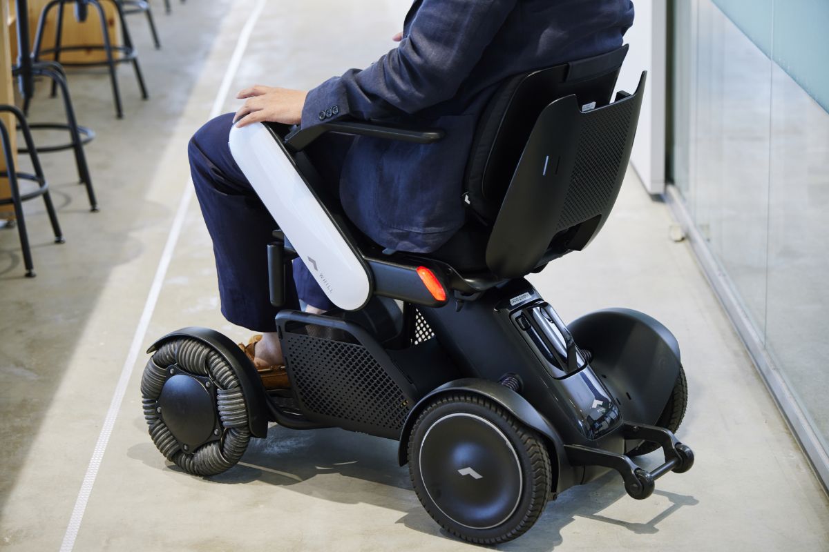 すべての人の移動を楽しくスマートにする」――電動車椅子業界に革新を