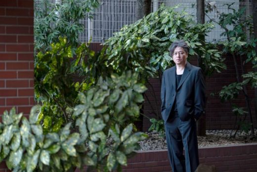 渋谷慶一郎が偏愛する、「プラダ」のオーダースーツ